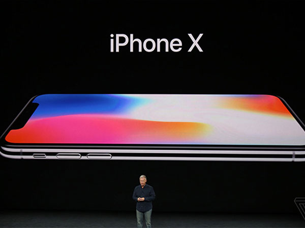 Apple trình làng iPhone X, iPhone 8 và 8 Plus
