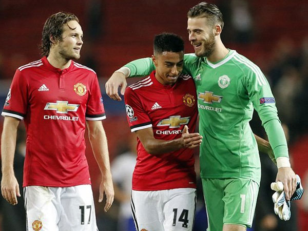 MU thắng tưng bừng ngày trở lại Champions League