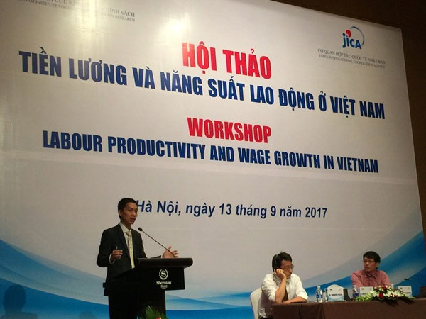 Năng suất thấp, trả lương cao, lao động Việt sẽ bị máy móc thay thế!