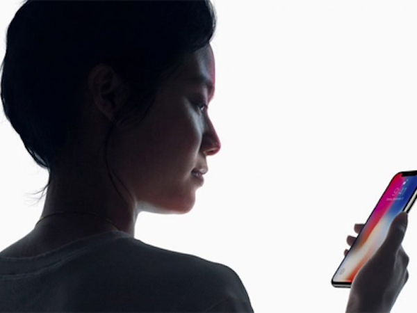 Apple chia sẻ bí kíp ngăn cướp mở iPhone X bằng Face ID