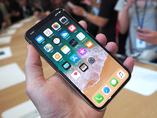 Lý do iPhone X có giá 999 USD thay vì 1.000 USD