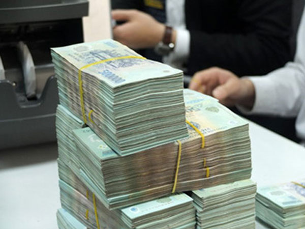Rút trộm 30 tỷ, một kế toán trưởng đường sắt bị bắt