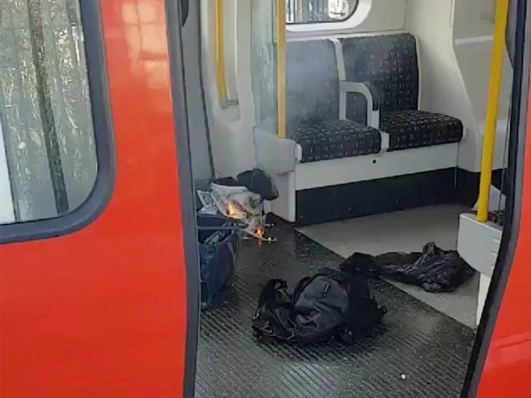 Thiết bị nổ tự tạo được dùng để tấn công tàu điện ngầm London