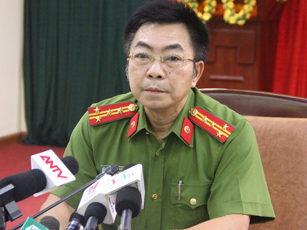 Vì sao 2 tử tù khoét được tường trại giam?