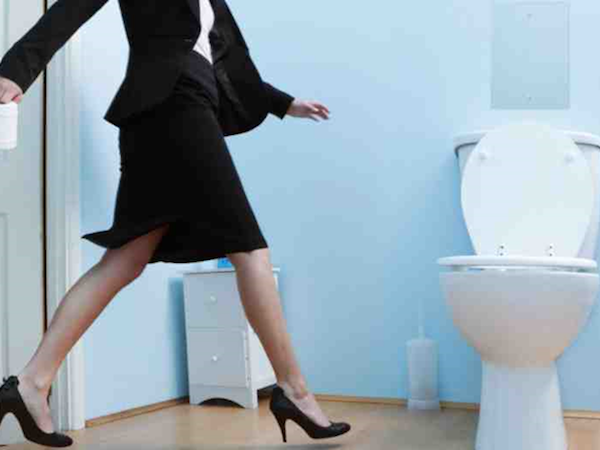 Vì sao bạn phải thường xuyên "thăm" nhà vệ sinh?