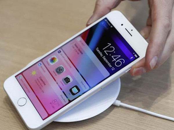 Lần đầu trong lịch sử, iPhone mới không cháy hàng