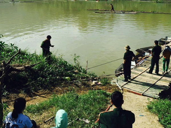 Tìm thấy thi thể nam thanh niên cứu cô gái trượt chân xuống sông
