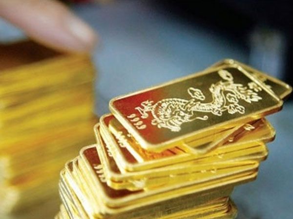 Chờ Fed tăng lãi suất: Giá vàng tiếp tục đi lên