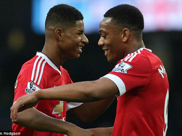 MU – Burton Albion: “Quỷ biến hình” phô trương sức mạnh