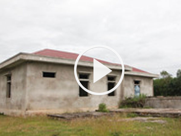 Video: Nhà máy nước gần 25 tỷ bỏ hoang, dân thiếu nước sạch