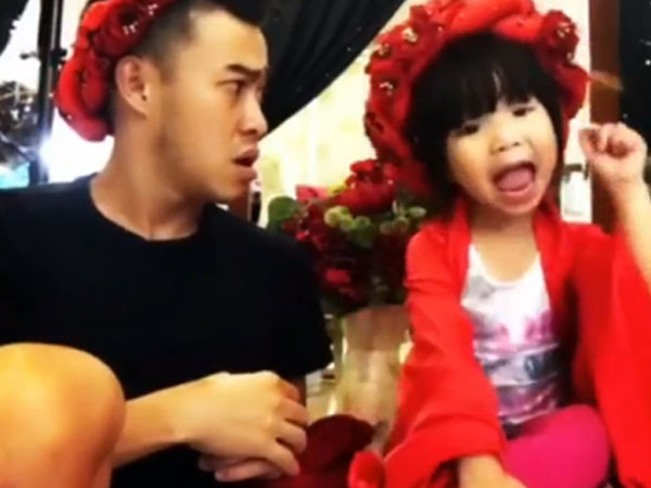 Bố và con gái phiên bản "thánh diễn sâu" trong loạt clip hài hút triệu view