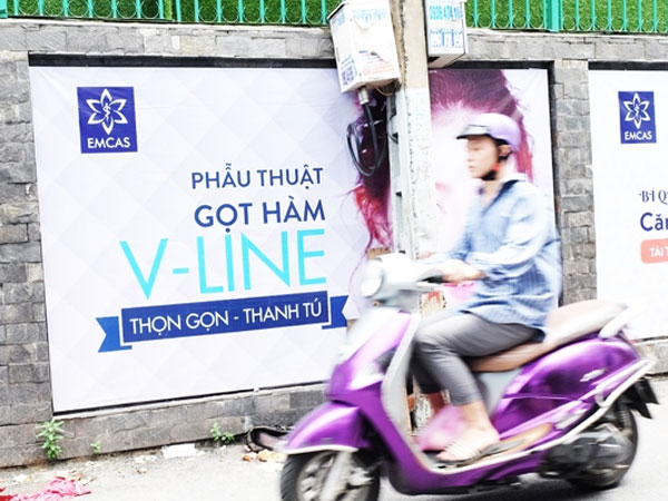 Giám đốc Bệnh viện thẩm mỹ Emcas: "Bệnh nhân tỉnh được 20 phút thì bỗng khó thở"