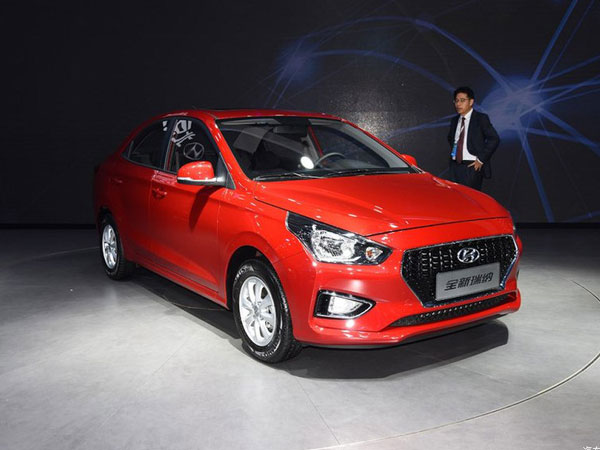 Hyundai Accent 2018 rút gọn chỉ có giá 172 triệu đồng