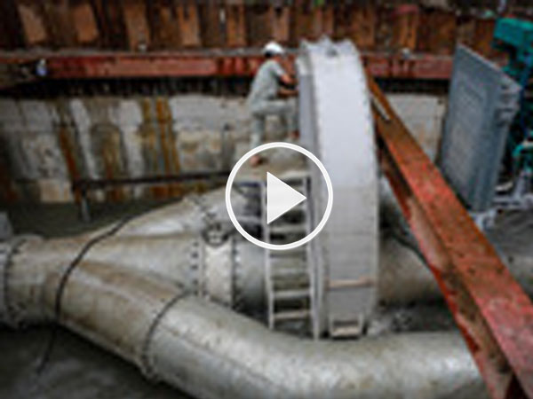 Video: TP HCM định chi 12 tỷ mỗi năm thuê máy bơm chống ngập khổng lồ