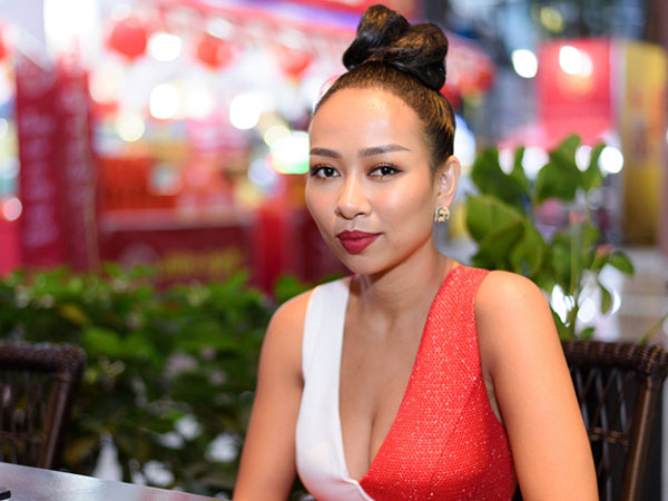 Ca sĩ "xấu lạ" Thảo Trang: "Không muốn nhắc tới ba của con trai nữa"
