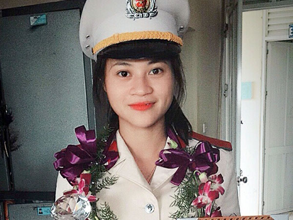 Choáng với "bảng vàng" học tập của nữ sinh Đại học Kỹ thuật – Hậu cần CAND