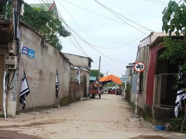 Con đâm chết cha vì mâu thuẫn trên bàn nhậu