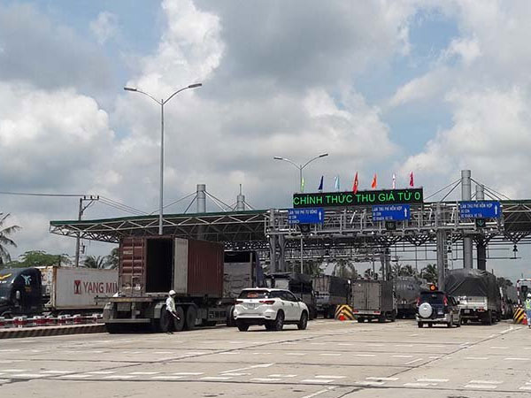 Không có tiền di dời trạm thu phí Cai Lậy