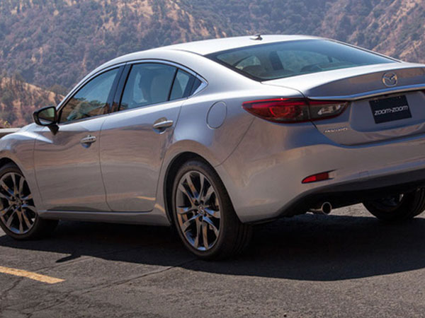 Hơn 60.000 xe Mazda6 có nguy cơ lỗi vô-lăng và túi khí
