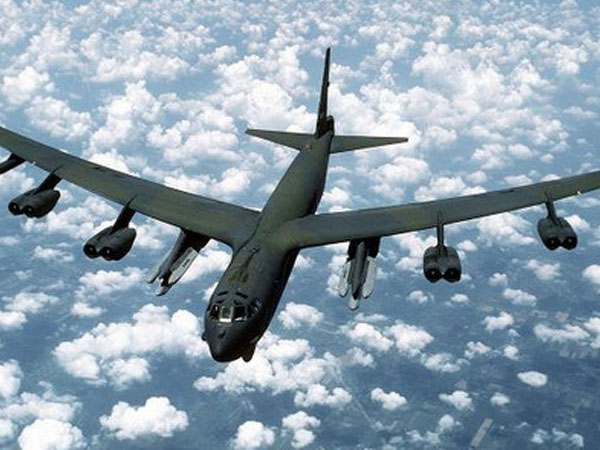 Máy bay B-52 "vô dụng" nếu thiếu tên lửa hành trình hạt nhân