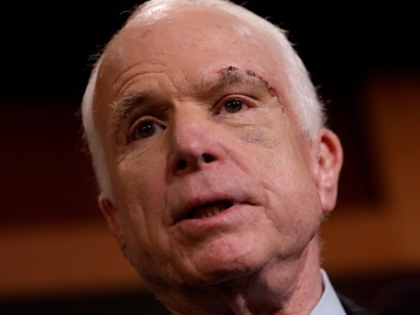 John McCain nói về bệnh ung thư não: Tình hình "rất nghiêm trọng"