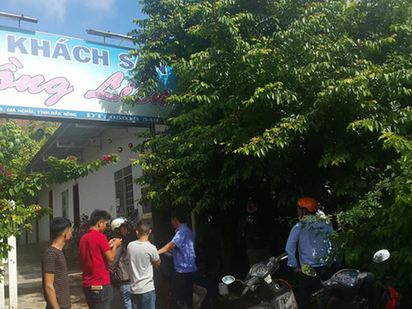 Người đàn ông chết bất thường cạnh nhà nghỉ
