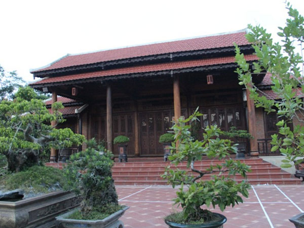 Sẽ kiểm tra nhà gỗ “khủng” của Chi cục trưởng Kiểm lâm