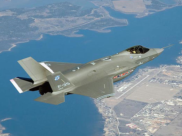Mỹ tính cho 100 máy bay chiến đấu F-35 “về hưu” sớm