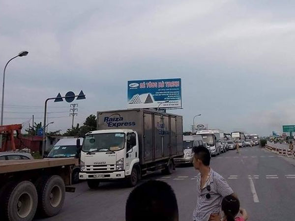 "Méo mặt" với phí chồng phí trên quốc lộ 5