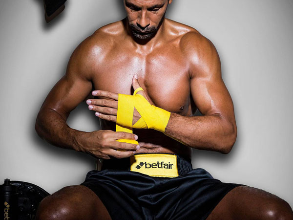 Rio Ferdinand: Khi cuộc đời là những cú đấm