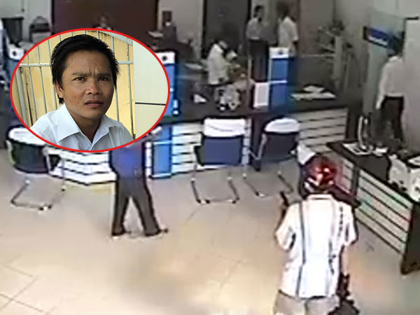 Video: Phút bảo vệ ngân hàng đối mặt tên cướp cầm súng tay trái