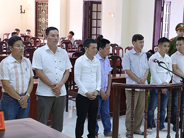 6 người bị phạt tiền trong vụ bí thư nhảy lầu trốn công an