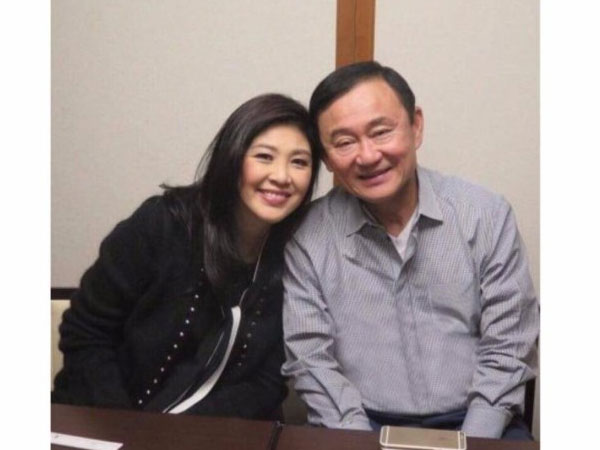 Anh em bà Yingluck bắt tay tấn công chính phủ Thái Lan?