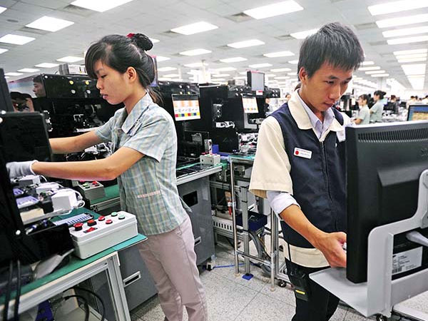 Cú tăng tốc ngoạn mục, ghi dấu kỷ lục hàng chục năm qua