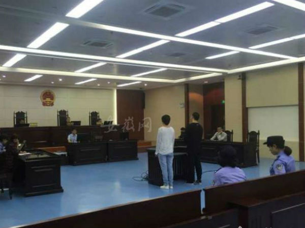 Bi kịch tình tay ba: Gã bạn trai thú tính bóp cổ người yêu cũ rồi cùng tình mới chôn xác phi tang
