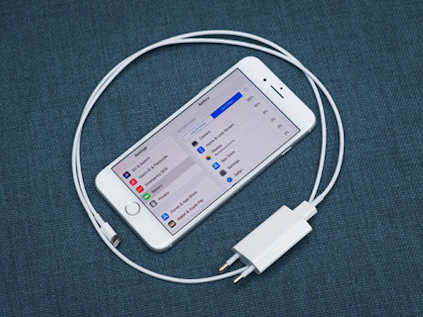 iPhone 8 Plus có thời lượng pin vượt xa đối thủ