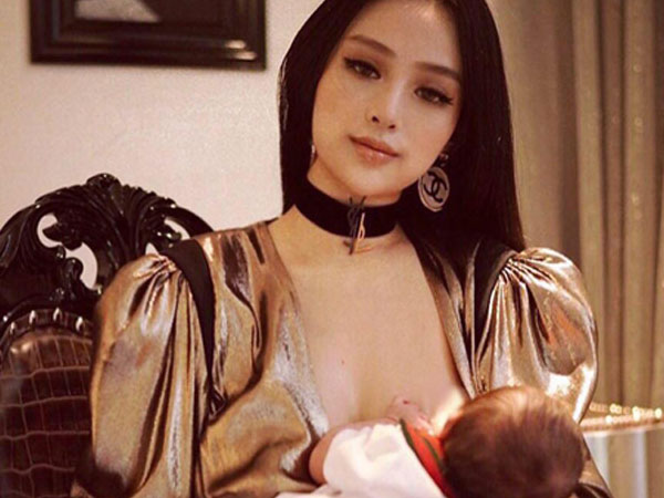 Huyền Baby đã tái xuất xinh đẹp, tự tin khoe ảnh trang điểm lộng lẫy cho con bú