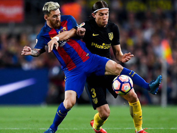Atletico Madrid không bán vé cho fan Barca