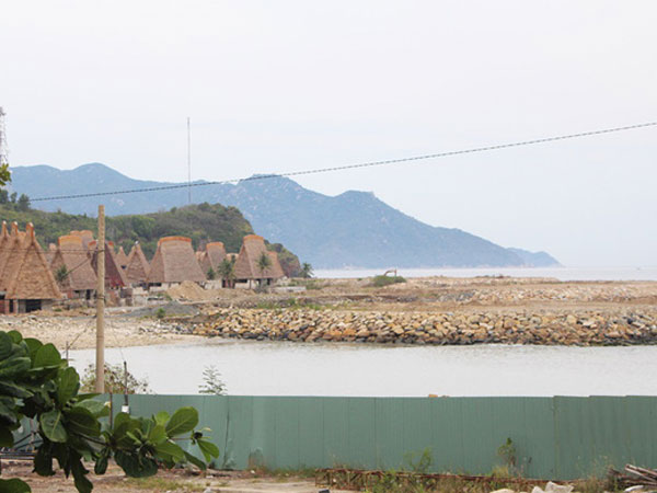 Khánh Hòa: Lấp Vịnh Nha Trang hơn 17.500 m2 bị xử phạt... 70 triệu đồng (!)