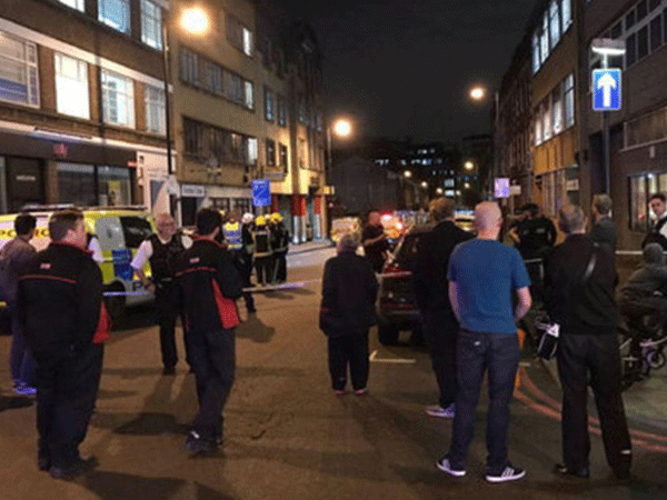 Phát hiện bưu kiện khả nghi trong nhà ga tại London