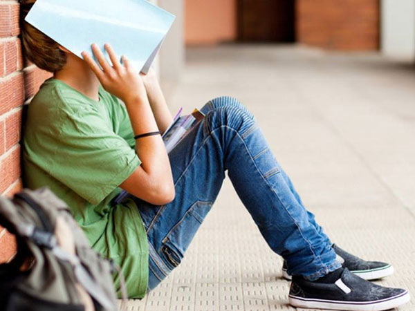 Thủ dâm, phim đen, quan hệ sớm - Những vấn đề đáng lo của tuổi teen