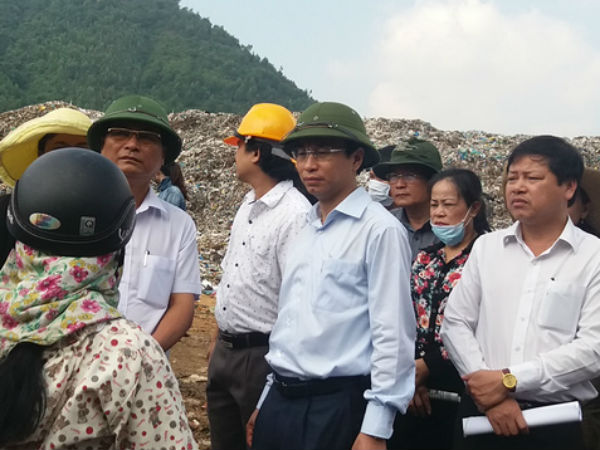 Cách chức Bí thư Đà Nẵng: "Lãnh đạo đừng chỉ biết vun vén cho bản thân!"