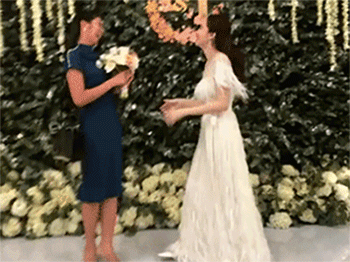 Đặng Thu Thảo tung hoa cưới cho Ngọc Hân sau hôn lễ
