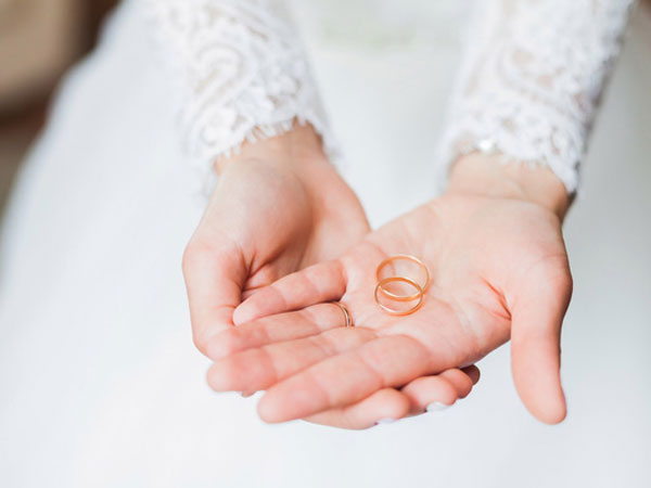 Tôi thật sự bất ngờ khi nhận được lời cầu hôn ngay trong phòng của sếp