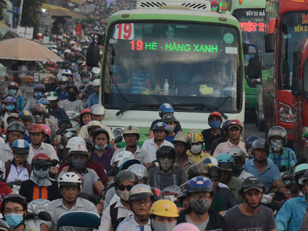 TP.HCM tặng vé xe buýt miễn phí cho người khuyết tật
