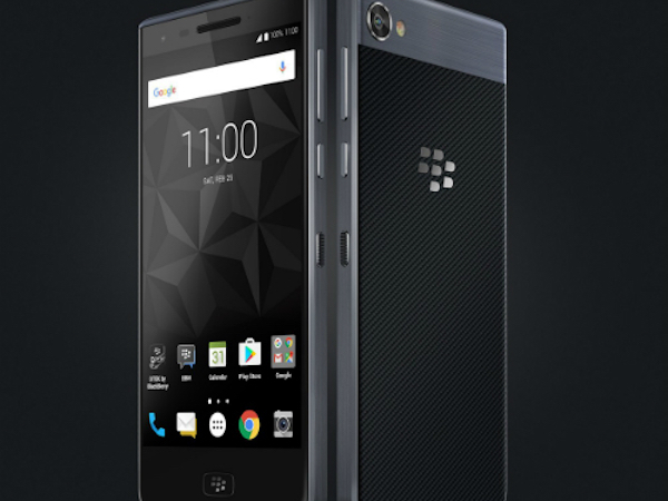 Smartphone BlackBerry chống nước đầu tiên ra mắt, giá 463 USD