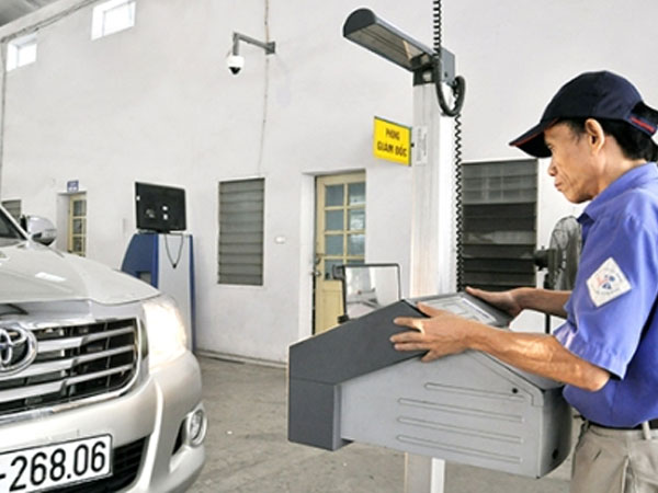 Cách kiểm tra xe ô tô có bị “treo” phạt nguội hay không
