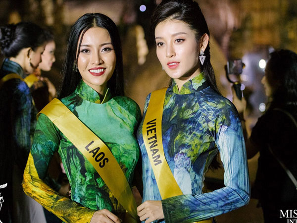 Thí sinh Hoa hậu Hòa bình Quốc tế chụp ảnh áo dài ở động Thiên Đường