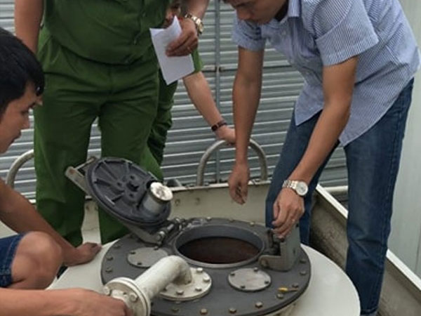 2 triệu lít xăng A92 pha lẫn một nửa dung môi đã được bán ra thị trường