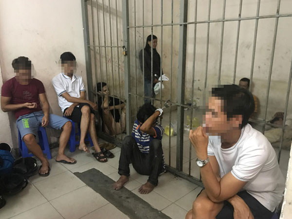 Đột kích "hẻm lạ" Bùi Viện